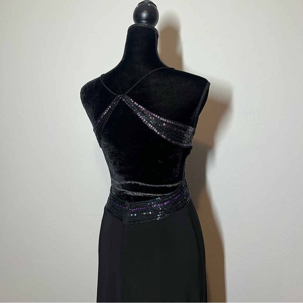 Betsy & Adam Sequins Gown - image 5